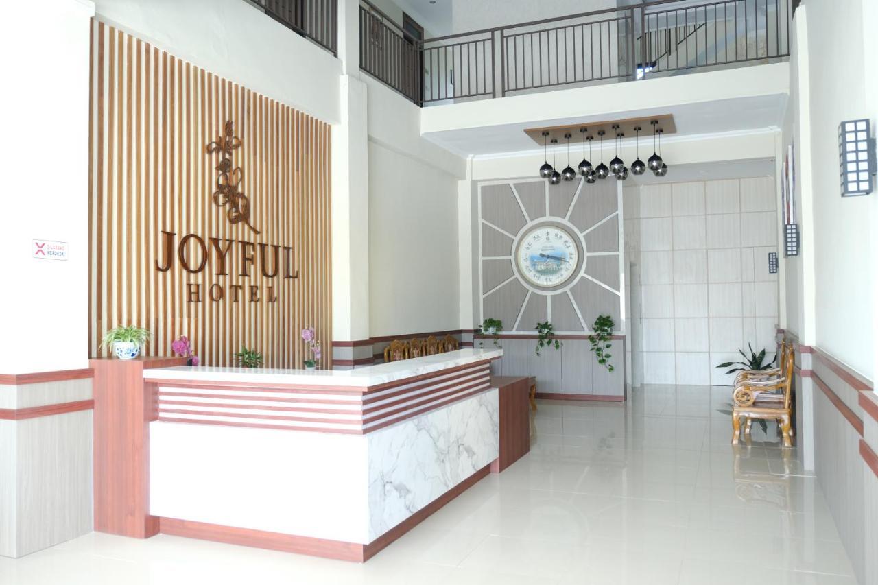 จอยฟูล โฮเทล Hotel ตันจุงปันดัน ภายนอก รูปภาพ